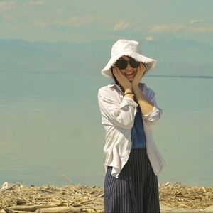 Meet your Posher, Jane